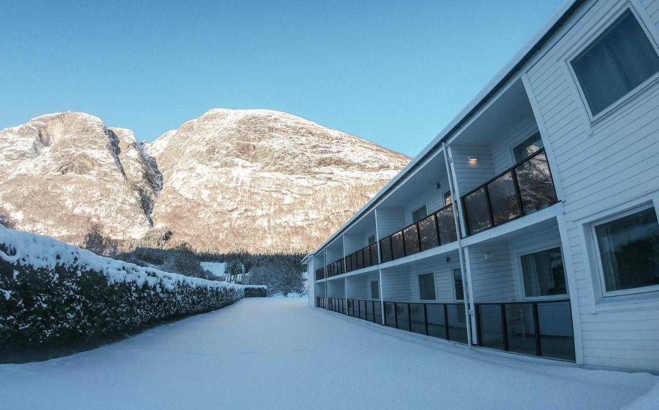 Loen Apartments Екстериор снимка