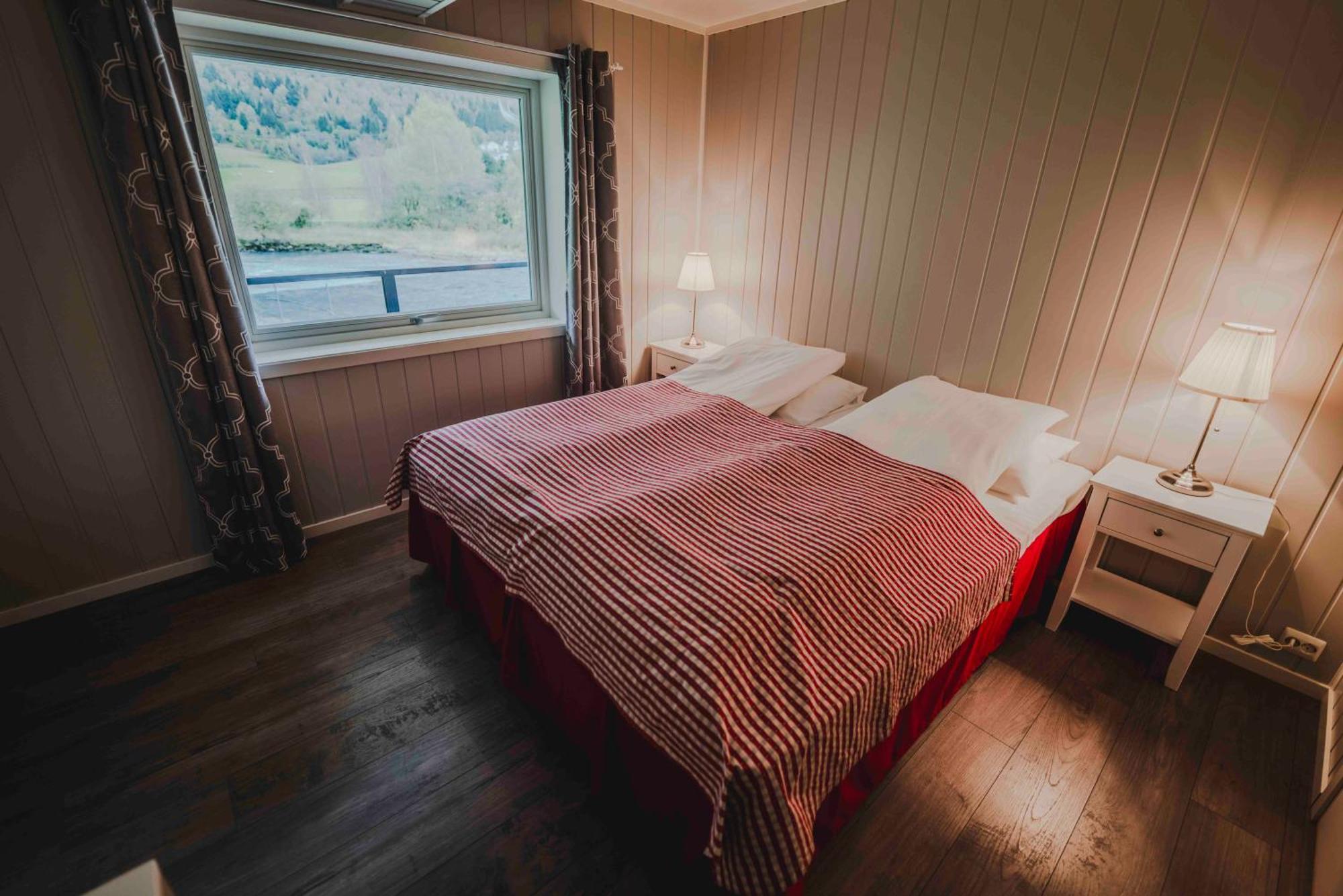 Loen Apartments Екстериор снимка